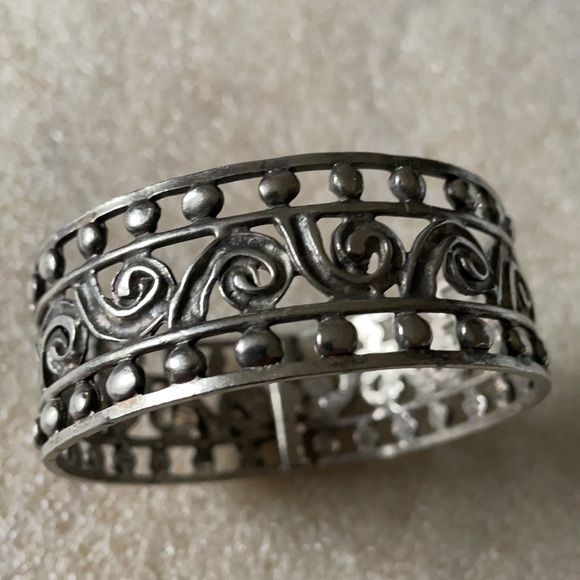 Antique engraved bangle parson - Picture 3 of 5